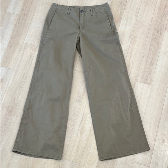 Levi's 28x32 Brown-Tan Wide Leg - Picture 2 of 16